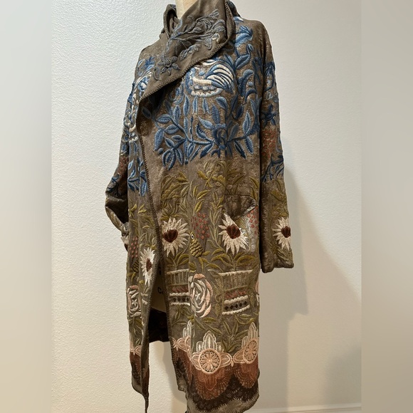 BIYA Johnny Was Women's Metallic Floral Coat - Picture 5 of 6